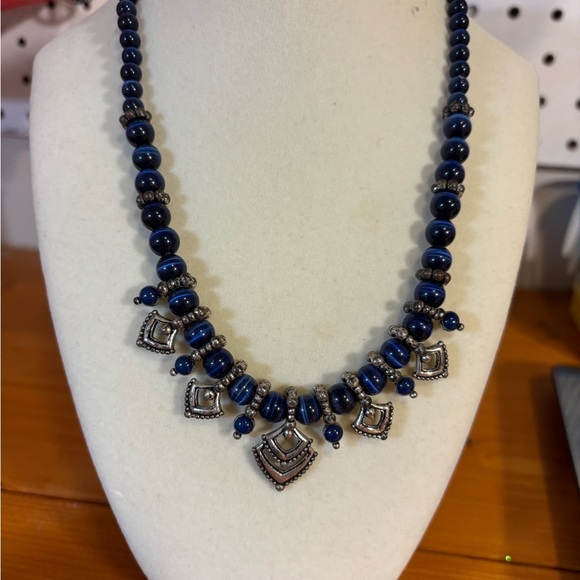 3 Vintage Avon necklaces - Picture 2 of 13